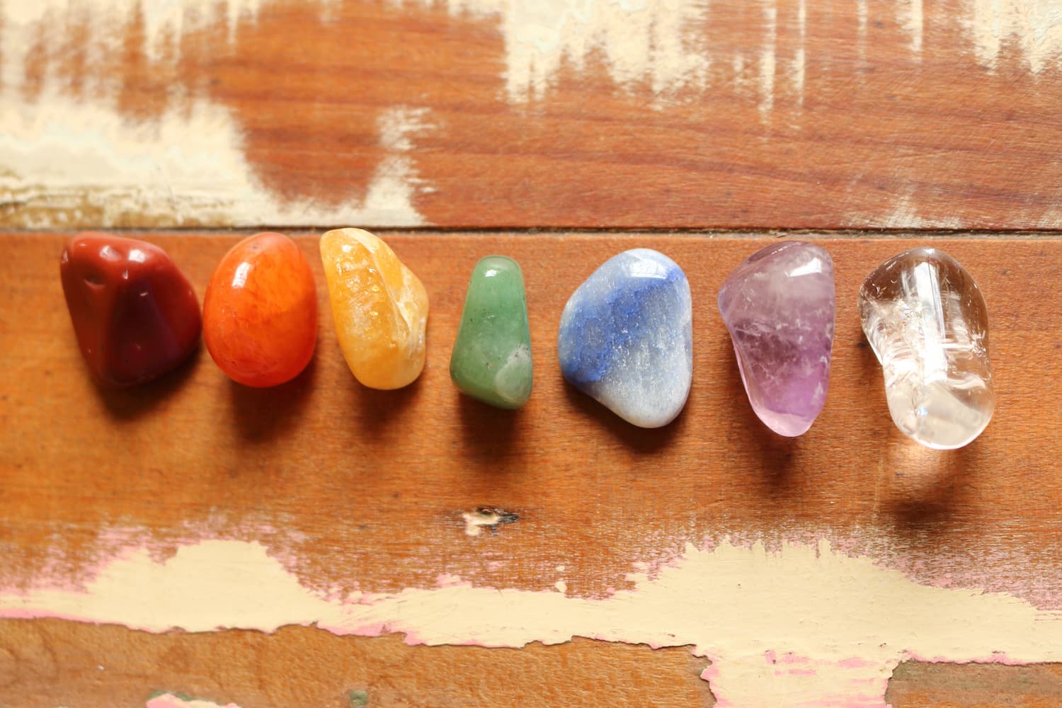 Quelle pierre symbolise chacun des chakras ?